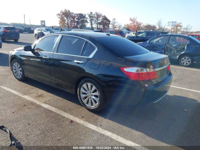 Photo 2 VIN: 1HGCR2F80FA240181 - HONDA ACCORD 