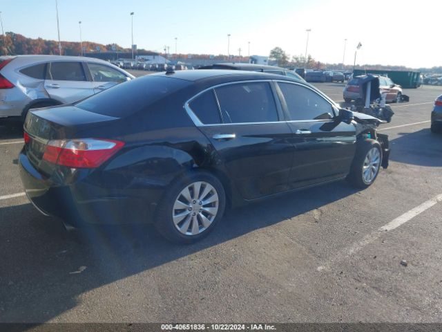 Photo 3 VIN: 1HGCR2F80FA240181 - HONDA ACCORD 