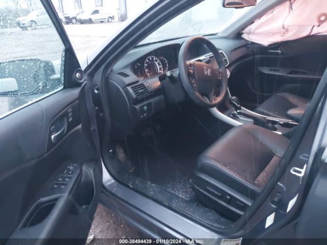 Photo 4 VIN: 1HGCR2F80FA274704 - HONDA ACCORD 