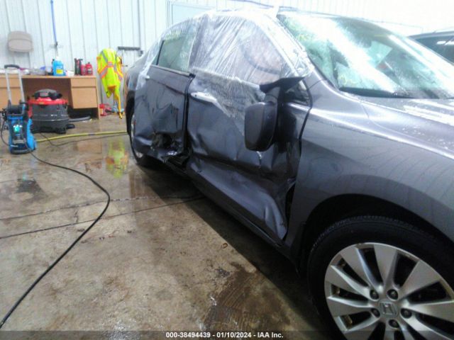 Photo 5 VIN: 1HGCR2F80FA274704 - HONDA ACCORD 