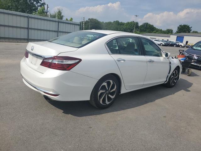 Photo 2 VIN: 1HGCR2F80GA005233 - HONDA ACCORD 