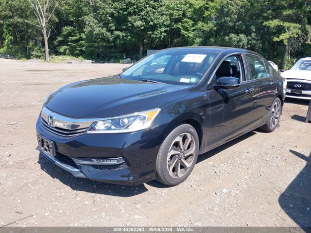 Photo 1 VIN: 1HGCR2F80GA137831 - HONDA ACCORD 