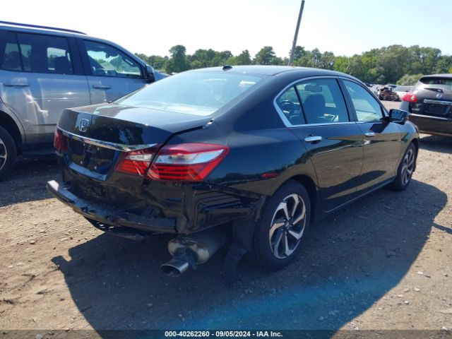 Photo 3 VIN: 1HGCR2F80GA137831 - HONDA ACCORD 