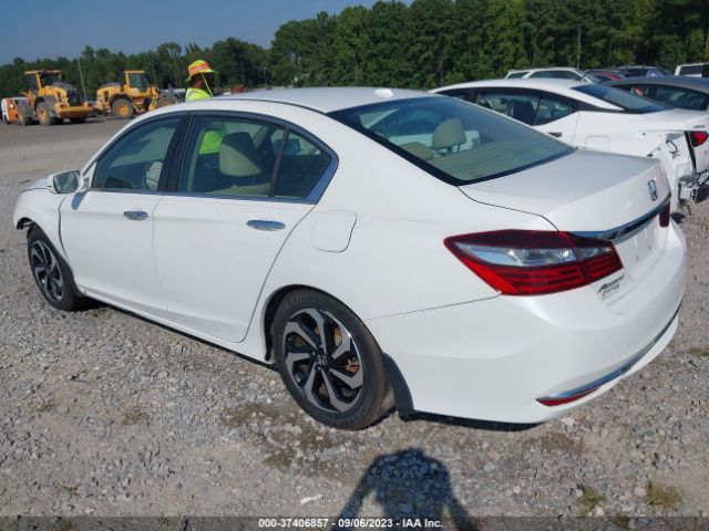 Photo 2 VIN: 1HGCR2F80GA140485 - HONDA ACCORD 