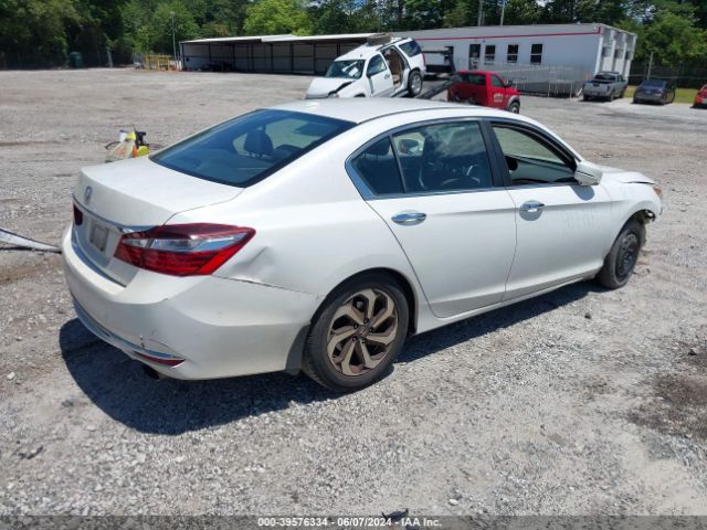 Photo 3 VIN: 1HGCR2F80GA806325 - HONDA ACCORD 