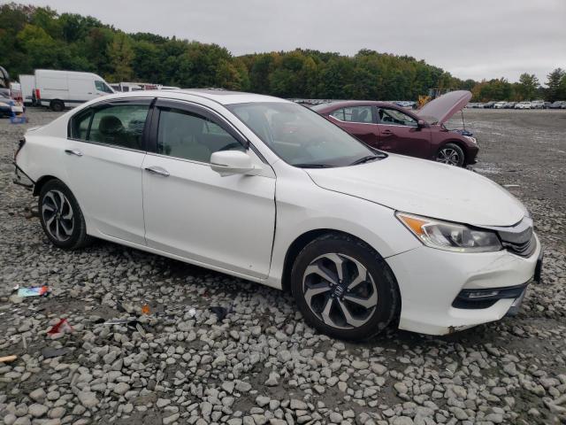 Photo 3 VIN: 1HGCR2F80HA067376 - HONDA ACCORD EXL 