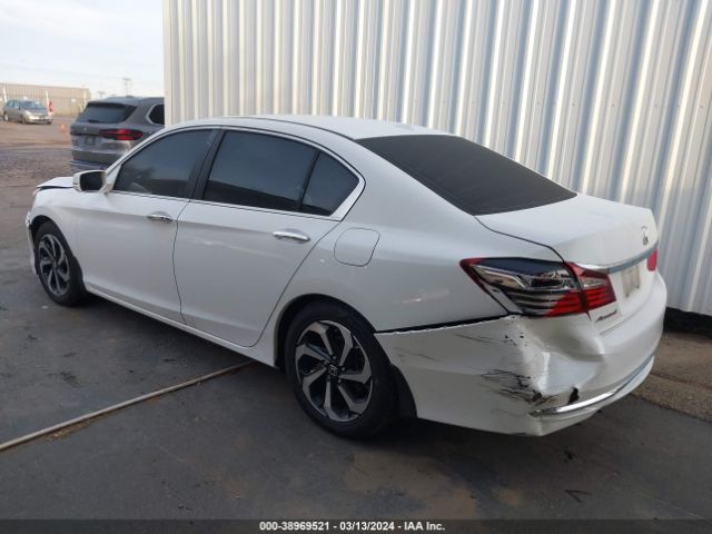 Photo 2 VIN: 1HGCR2F80HA147681 - HONDA ACCORD 