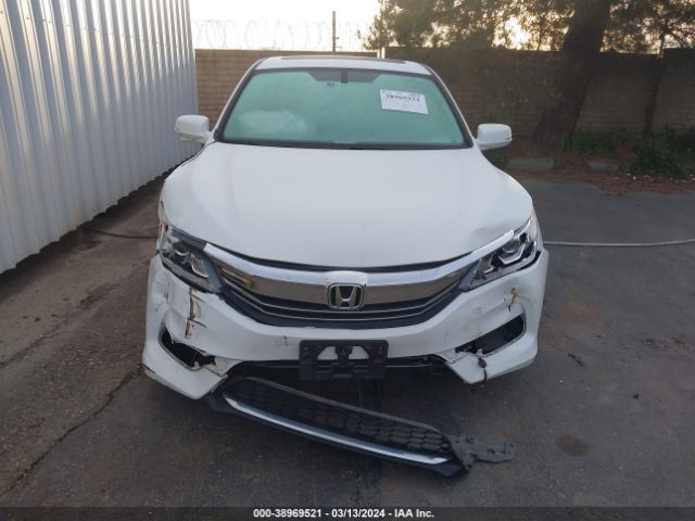 Photo 5 VIN: 1HGCR2F80HA147681 - HONDA ACCORD 