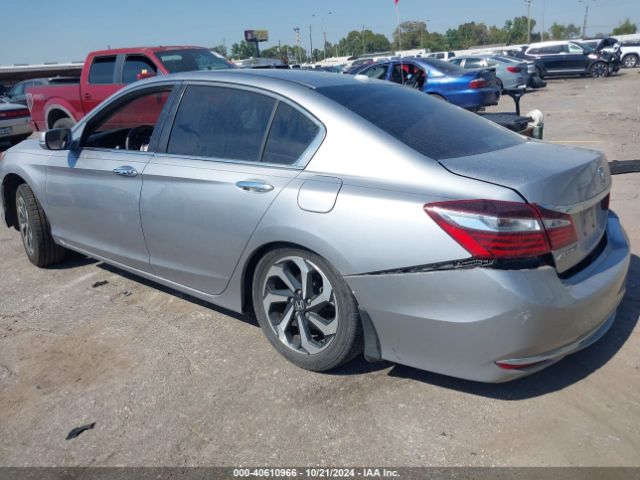 Photo 2 VIN: 1HGCR2F80HA156140 - HONDA ACCORD 