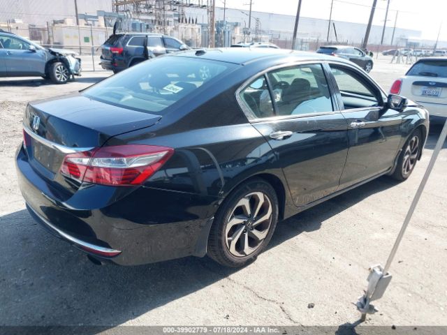 Photo 3 VIN: 1HGCR2F80HA307607 - HONDA ACCORD 