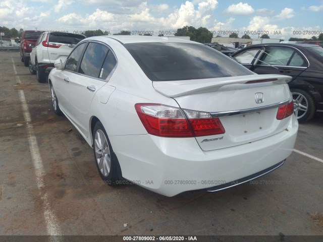 Photo 2 VIN: 1HGCR2F81DA001946 - HONDA ACCORD SDN 