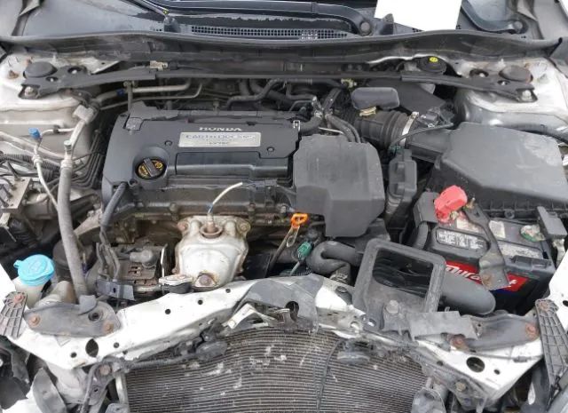 Photo 9 VIN: 1HGCR2F81DA042044 - HONDA ACCORD SDN 