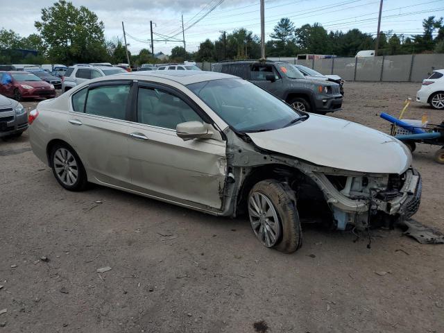 Photo 3 VIN: 1HGCR2F81DA045784 - HONDA ACCORD EXL 