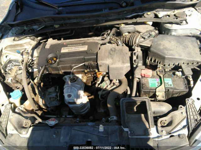 Photo 9 VIN: 1HGCR2F81DA049849 - HONDA ACCORD SDN 