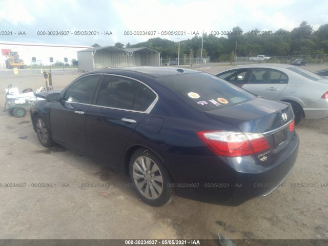 Photo 2 VIN: 1HGCR2F81DA055571 - HONDA ACCORD SDN 