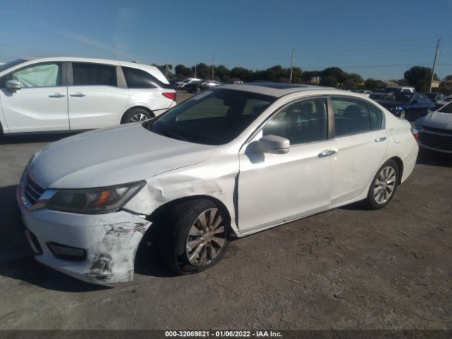 Photo 1 VIN: 1HGCR2F81DA065775 - HONDA ACCORD SDN 