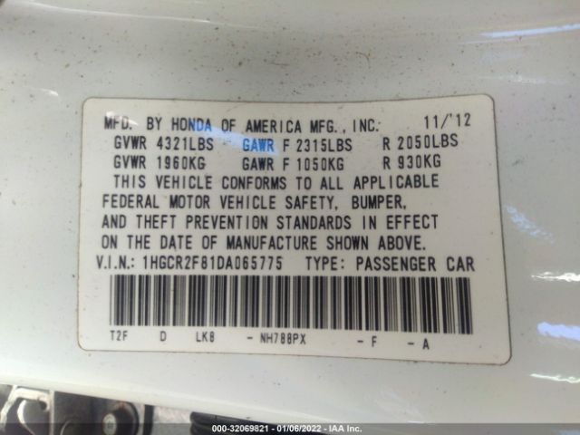 Photo 8 VIN: 1HGCR2F81DA065775 - HONDA ACCORD SDN 