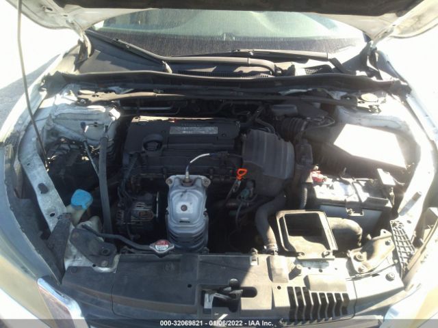 Photo 9 VIN: 1HGCR2F81DA065775 - HONDA ACCORD SDN 