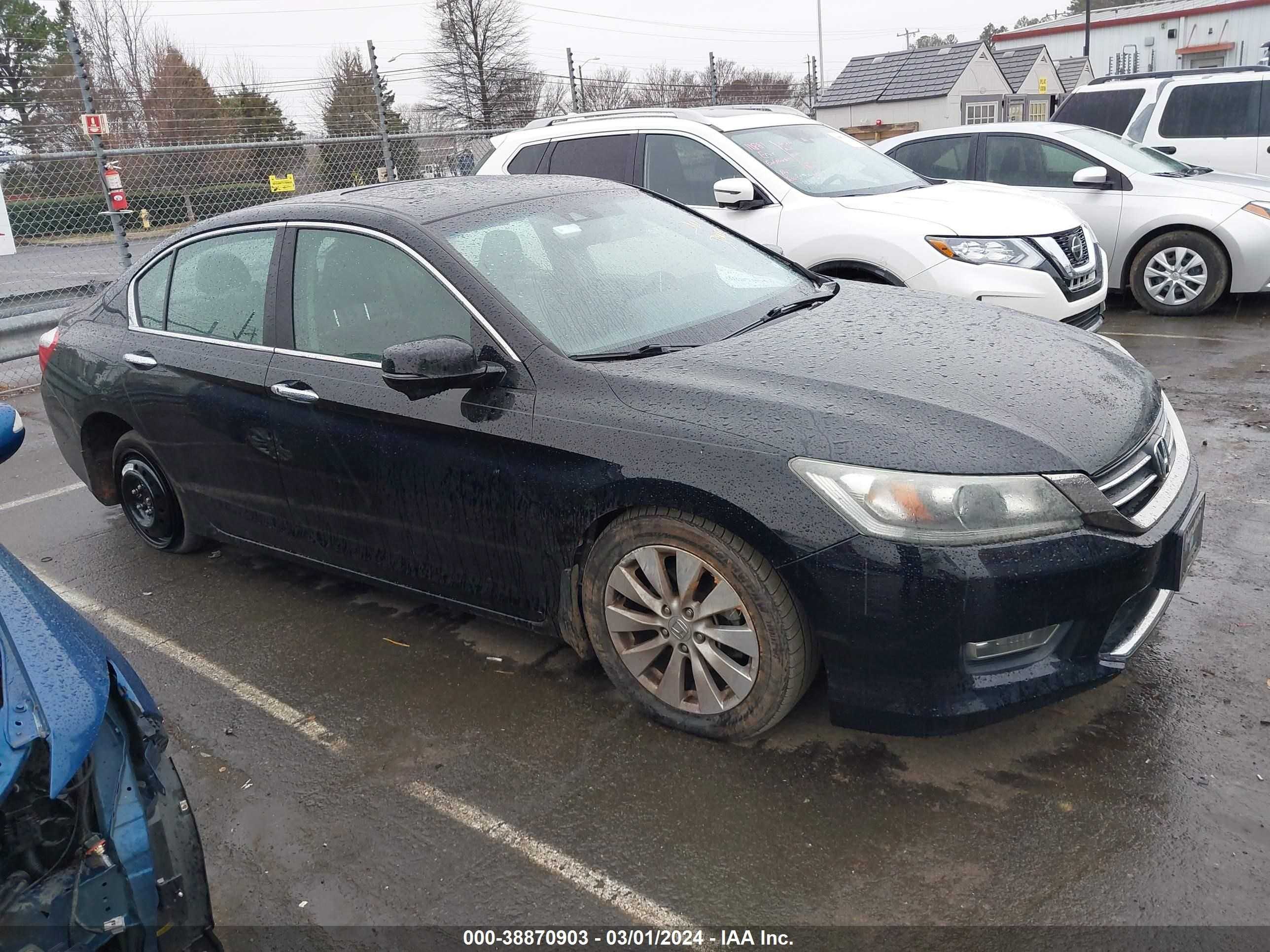 Photo 0 VIN: 1HGCR2F81DA084987 - HONDA ACCORD 