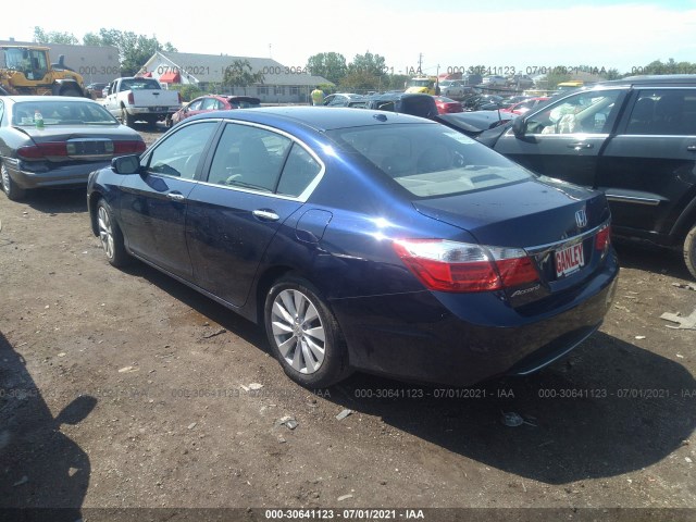 Photo 2 VIN: 1HGCR2F81DA087761 - HONDA ACCORD SDN 