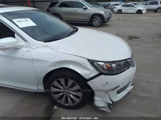 Photo 5 VIN: 1HGCR2F81DA097674 - HONDA ACCORD SDN 