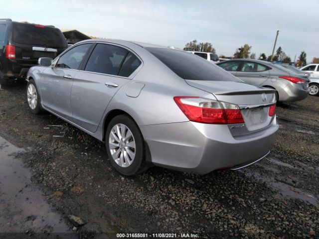 Photo 2 VIN: 1HGCR2F81DA098887 - HONDA ACCORD SDN 