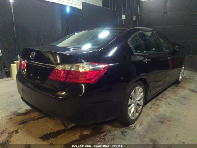 Photo 3 VIN: 1HGCR2F81DA109547 - HONDA ACCORD SDN 