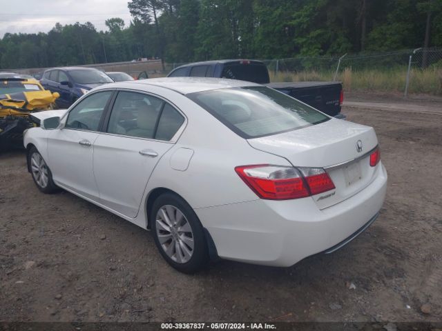 Photo 2 VIN: 1HGCR2F81DA120208 - HONDA ACCORD 