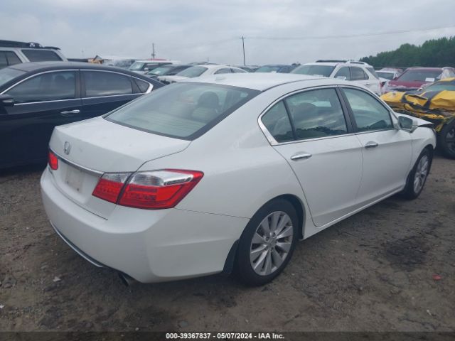 Photo 3 VIN: 1HGCR2F81DA120208 - HONDA ACCORD 