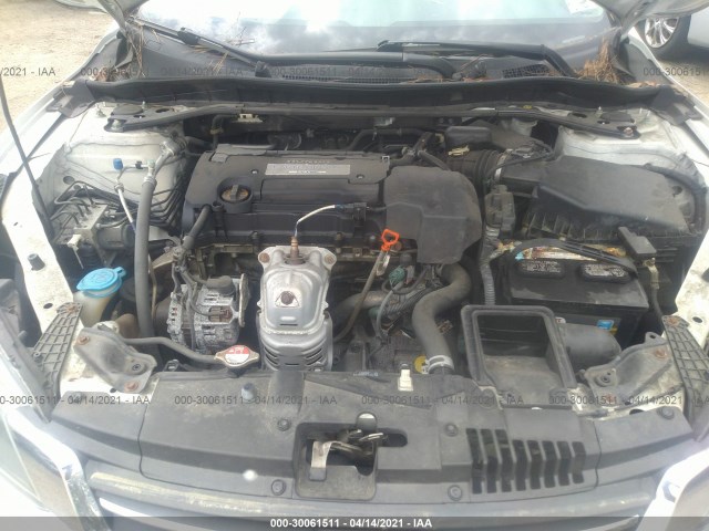 Photo 9 VIN: 1HGCR2F81DA221197 - HONDA ACCORD SDN 