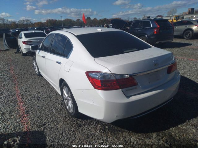 Photo 2 VIN: 1HGCR2F81DA242406 - HONDA ACCORD SDN 