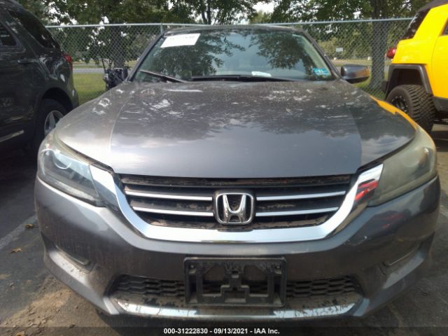 Photo 5 VIN: 1HGCR2F81DA248707 - HONDA ACCORD SDN 