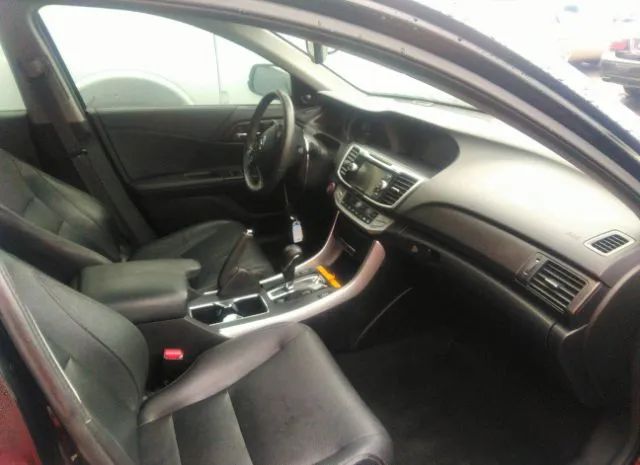 Photo 4 VIN: 1HGCR2F81EA003228 - HONDA ACCORD SEDAN 