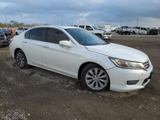 Photo 3 VIN: 1HGCR2F81EA010471 - HONDA ACCORD EXL 