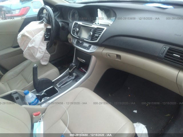 Photo 4 VIN: 1HGCR2F81EA014035 - HONDA ACCORD SEDAN 