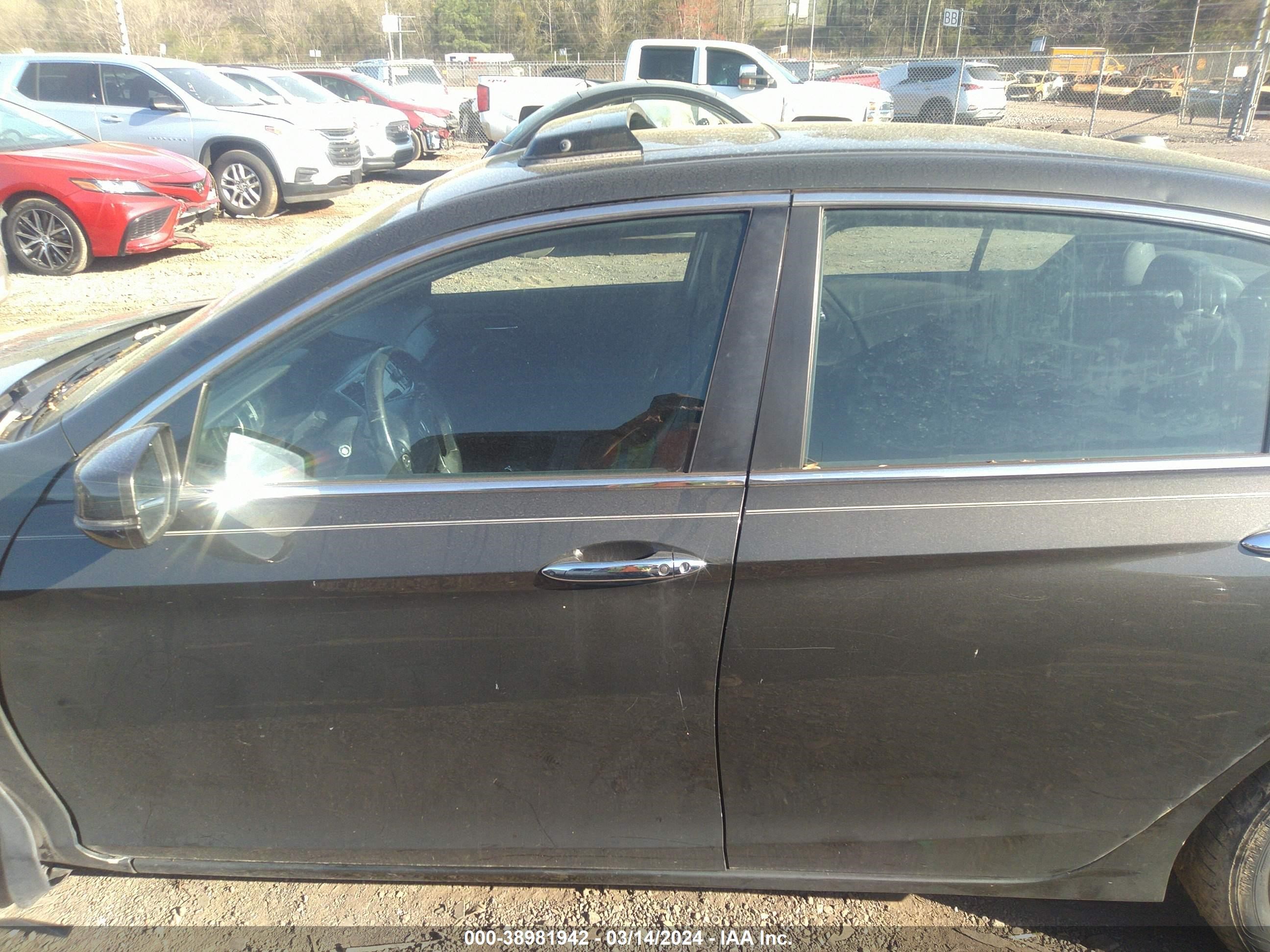 Photo 14 VIN: 1HGCR2F81EA066247 - HONDA ACCORD 