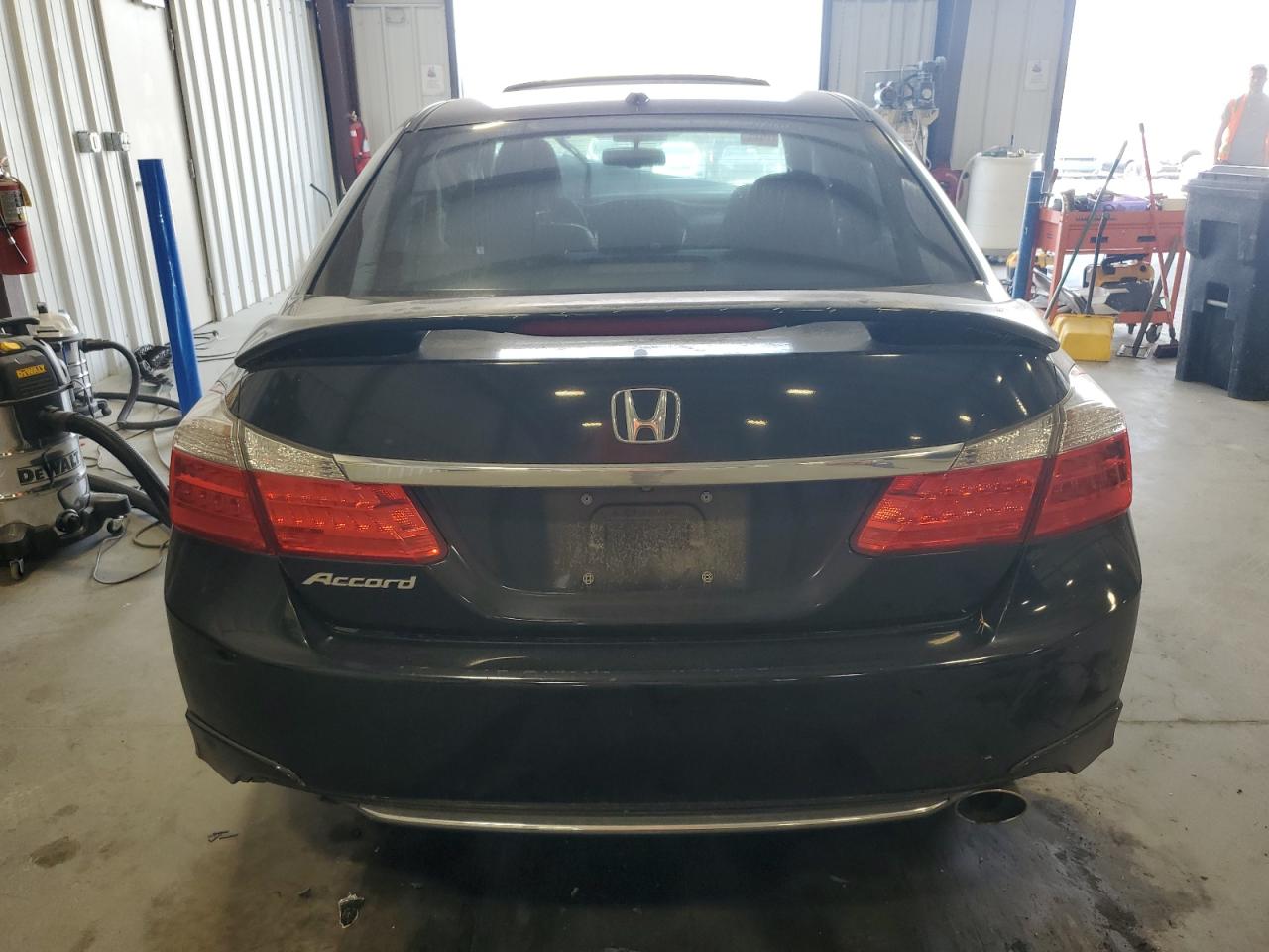 Photo 5 VIN: 1HGCR2F81EA068306 - HONDA ACCORD 