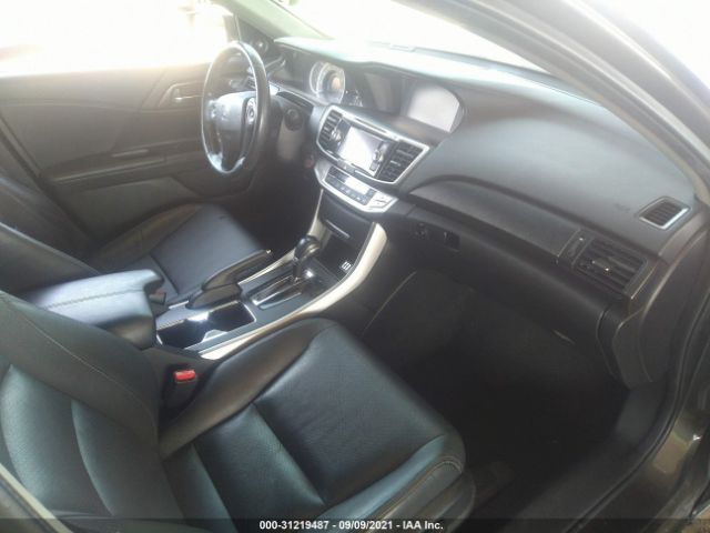 Photo 4 VIN: 1HGCR2F81EA094601 - HONDA ACCORD SEDAN 