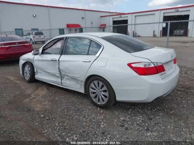 Photo 2 VIN: 1HGCR2F81EA112577 - HONDA ACCORD 