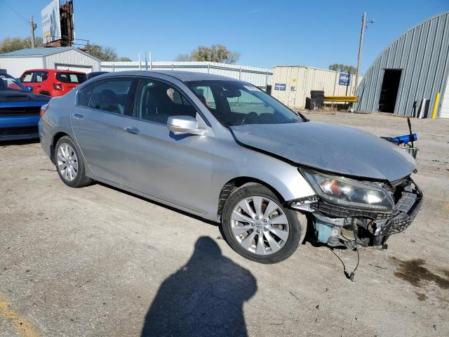 Photo 3 VIN: 1HGCR2F81EA126477 - HONDA ACCORD 