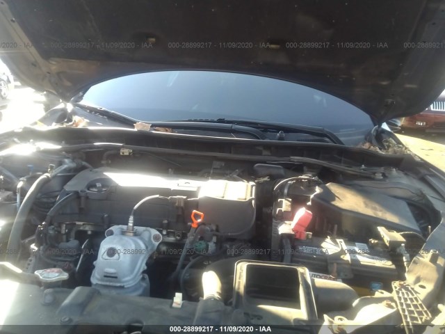 Photo 9 VIN: 1HGCR2F81EA216020 - HONDA ACCORD SEDAN 