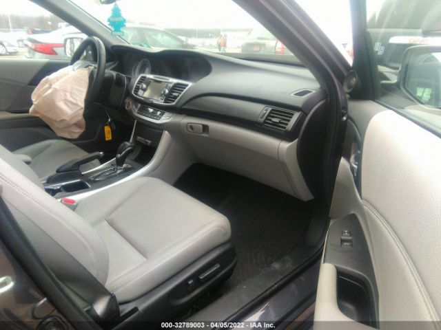 Photo 4 VIN: 1HGCR2F81EA305232 - HONDA ACCORD SEDAN 