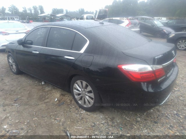 Photo 2 VIN: 1HGCR2F81FA005241 - HONDA ACCORD SEDAN 