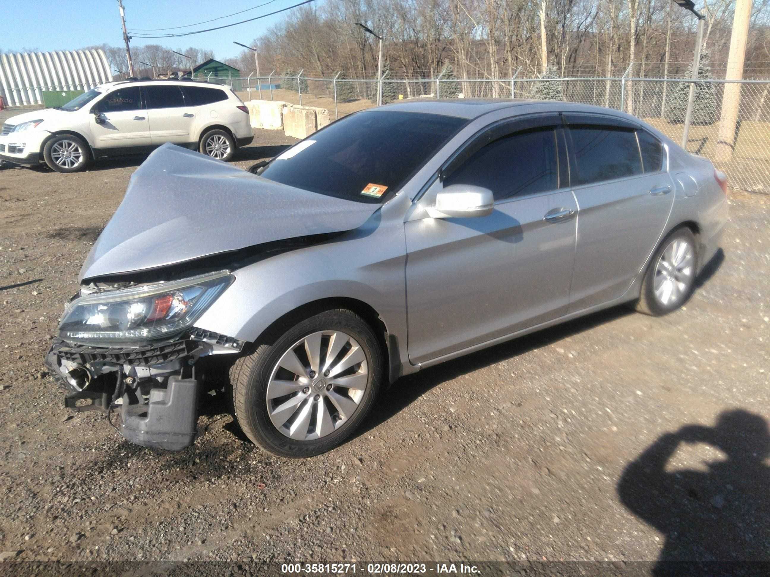 Photo 1 VIN: 1HGCR2F81FA068968 - HONDA ACCORD 