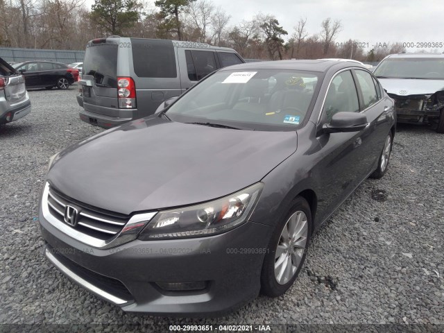 Photo 1 VIN: 1HGCR2F81FA096253 - HONDA ACCORD SEDAN 