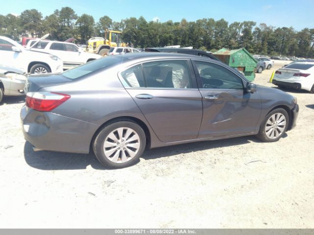 Photo 3 VIN: 1HGCR2F81FA135522 - HONDA ACCORD SEDAN 