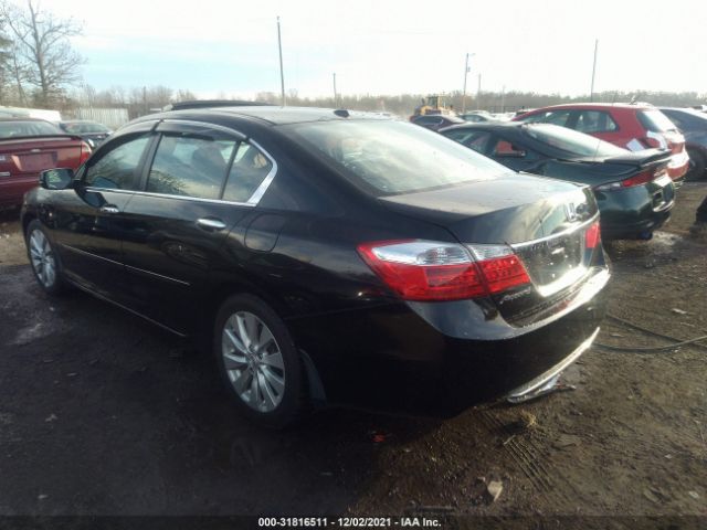 Photo 2 VIN: 1HGCR2F81FA213779 - HONDA ACCORD SEDAN 