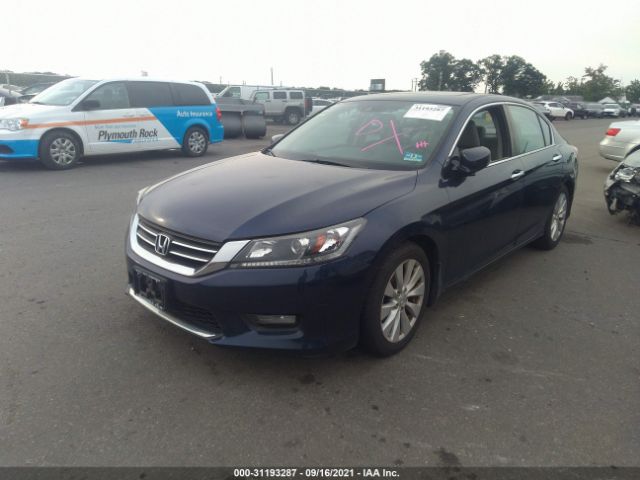 Photo 1 VIN: 1HGCR2F81FA235720 - HONDA ACCORD SEDAN 