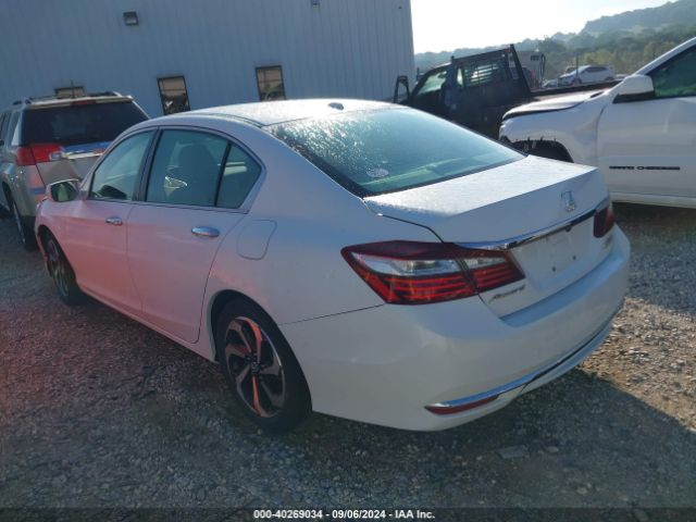 Photo 2 VIN: 1HGCR2F81GA189484 - HONDA ACCORD 