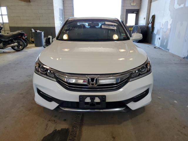 Photo 4 VIN: 1HGCR2F81GA220765 - HONDA ACCORD 